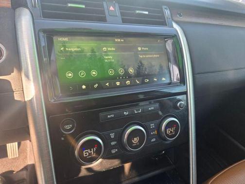 Gray 2017 Land Rover Discovery HSE