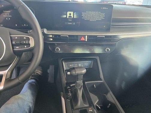 2025 Kia K5 EX