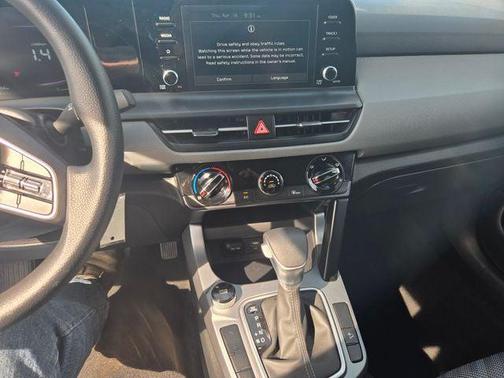 Snow White Pearl 2026 Kia Seltos LX