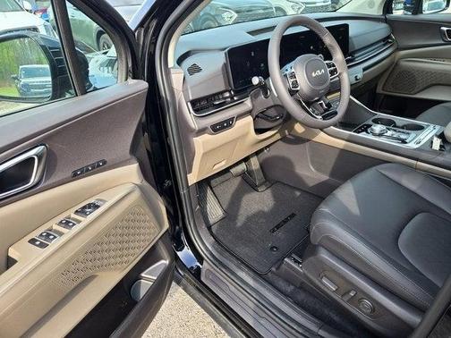 2025 Kia Carnival Hybrid SX