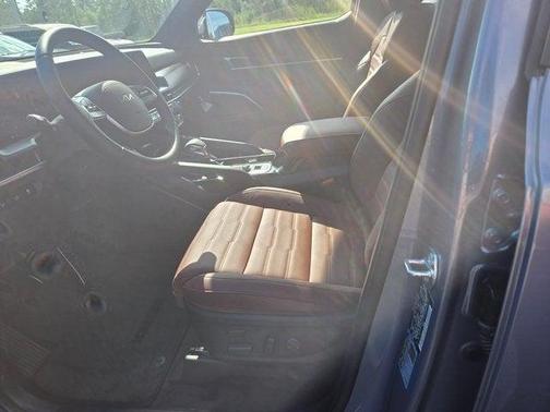 2025 Kia Telluride SX Prestige