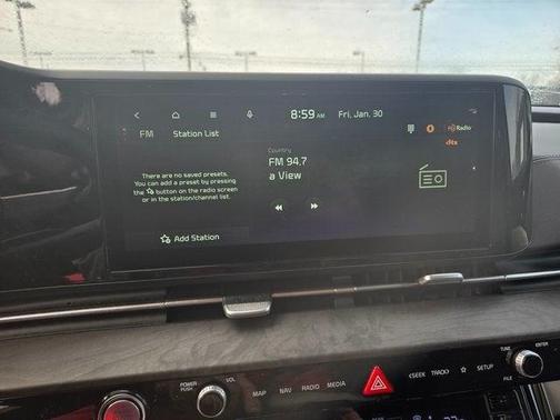 2024 Kia Carnival EX