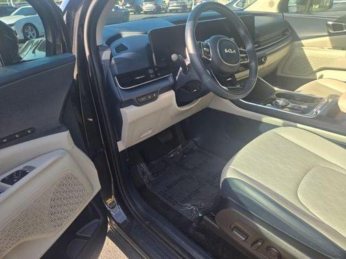 2025 Kia Carnival Hybrid SX