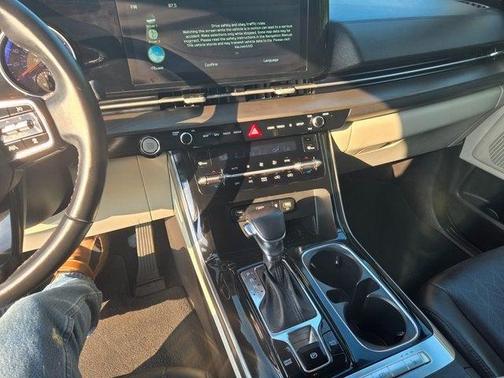 2022 Kia Carnival EX