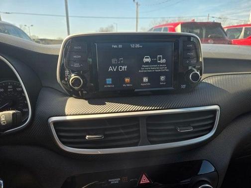 2019 Hyundai TUCSON SE