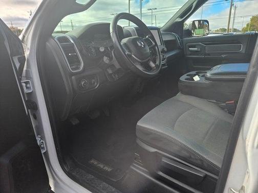 2022 RAM 2500 Big Horn Crew Cab 4x4 6'4' Box