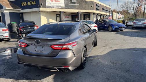 2019 Toyota Camry SE