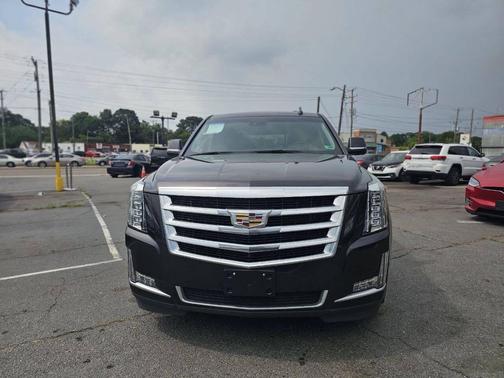 2017 Cadillac Escalade Luxury