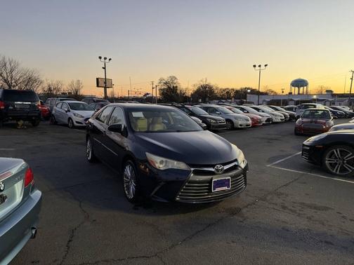 2016 Toyota Camry XLE