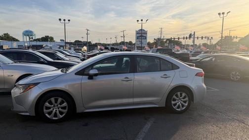 Classic Silver Metallic 2020 Toyota Corolla LE