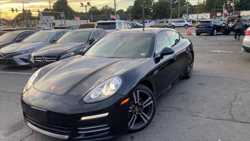 2014 Porsche Panamera 4