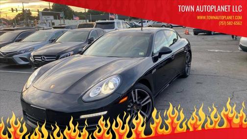 2014 Porsche Panamera 4