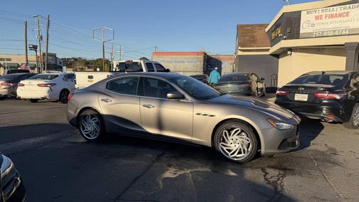 Gold 2017 Maserati Ghibli S Q4