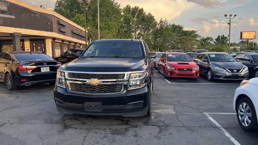 2017 Chevrolet Suburban LS