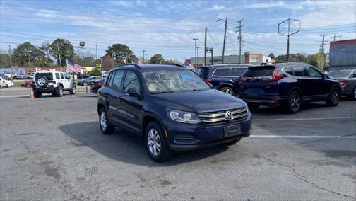 2016 Volkswagen Tiguan S