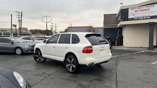 2010 Porsche Cayenne Cayenne