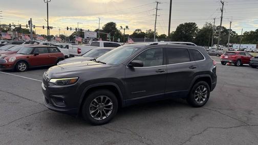 Granite Crystal Metallic Clearcoat 2019 Jeep Cherokee Latitude Plus