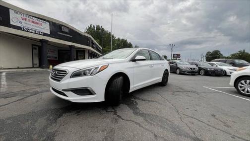 2016 Hyundai SONATA SE