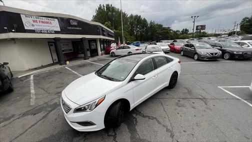 2016 Hyundai SONATA SE
