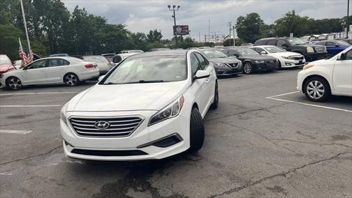 2016 Hyundai SONATA SE