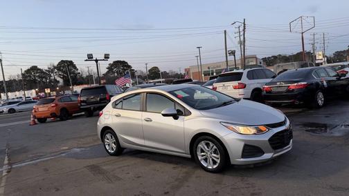 2019 Chevrolet Cruze LS