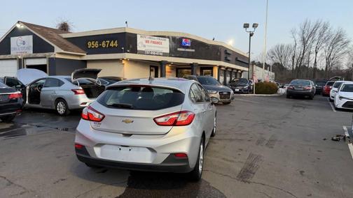 2019 Chevrolet Cruze LS