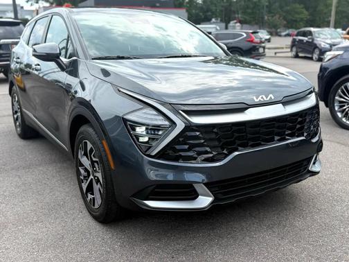 2024 Kia Sportage EX