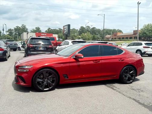2023 Genesis G70 2.0T RWD