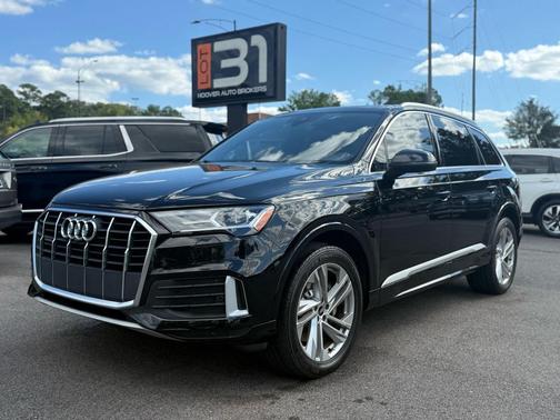 2021 Audi Q7 45 Premium