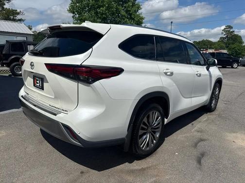 Blizzard Pearl 2020 Toyota Highlander Platinum