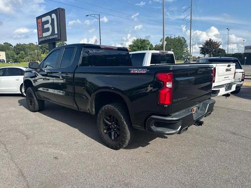 Black 2019 Chevrolet Silverado 1500 Custom Trail Boss