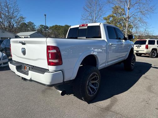 2021 RAM 2500 Laramie Crew Cab 4x4 6'4' Box