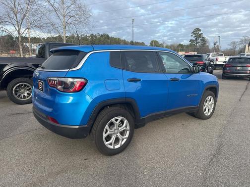 2024 Jeep Compass Sport