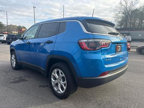 2024 Jeep Compass Sport