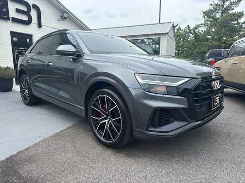 Samurai Gray Metallic 2020 Audi Q8 55 Premium Plus