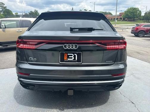 Samurai Gray Metallic 2020 Audi Q8 55 Premium Plus