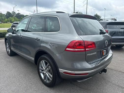 GRAY 2016 Volkswagen Touareg TDI Lux