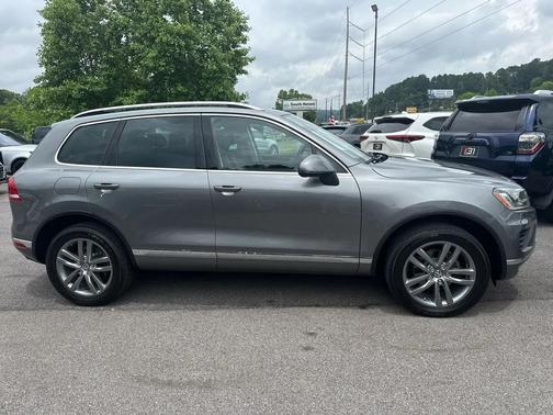 GRAY 2016 Volkswagen Touareg TDI Lux