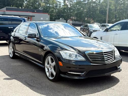 2012 Mercedes-Benz S-Class S550