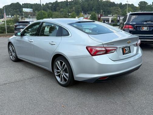 2021 Chevrolet Malibu FWD LT