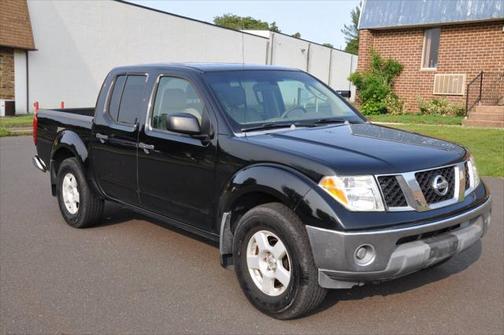 2005 Nissan Frontier SE Crew Cab