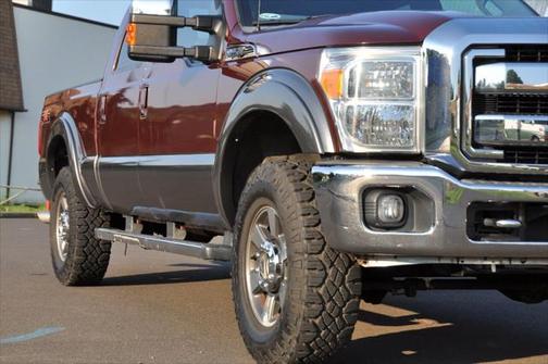 2011 Ford F-250 Lariat 4x4 4dr Crew Cab 6.8 ft. SB Pickup