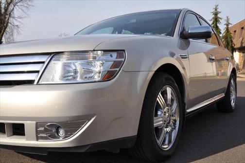 2009 Ford Taurus Limited 4dr Sedan