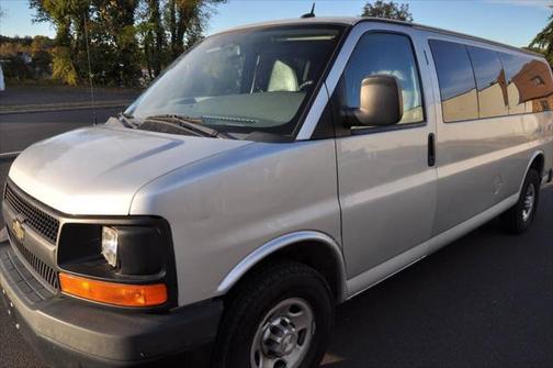 2015 Chevrolet Express 3500 LS