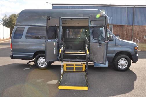 2014 Ford E350 Super Duty Cargo