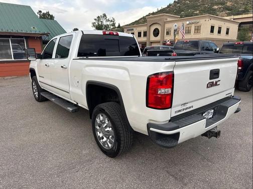 2018 GMC Sierra 2500 Denali