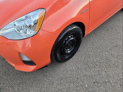 2013 Toyota Prius c One