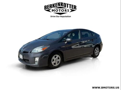 Winter Gray Metallic 2011 Toyota Prius One