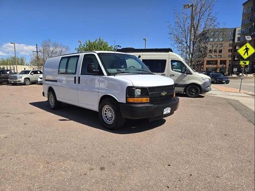 Summit White 2011 Chevrolet Express 2500 Work Van