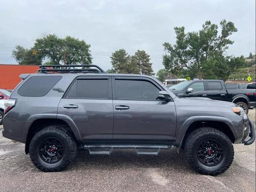 2018 Toyota 4Runner TRD Off Road Premium